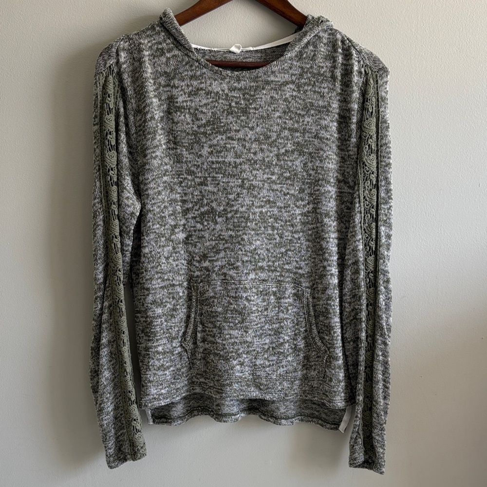Aeropostale L Gray Knit Hoodie Lace Sleeve‎ Pullover